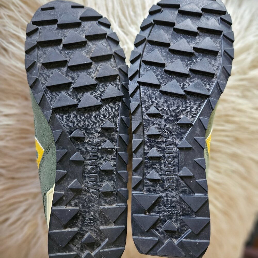 Saucony Sneakers yellow and green men's size 10.5 - Picture 3 of 8
